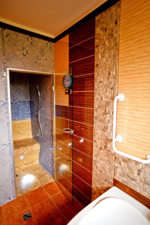 Hotel Folklor Międzyrzec Podlaski Extérieur photo
